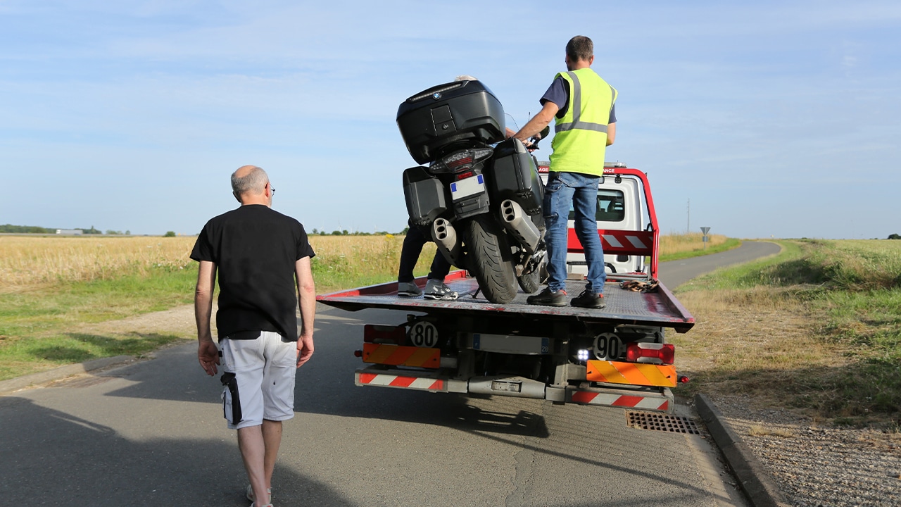 Professionell verladen, kommt das Zweirad sicher an.